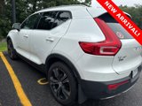 Used 2020 Volvo XC40 T5 Inscription image 3