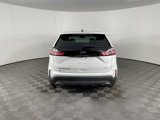 Used 2022 Ford Edge Titanium image 4