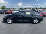 Used 2021 Toyota Corolla LE w/ LE Convenience Package image 4