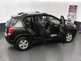 Used 2019 Chevrolet Trax LT w/ LT Convenience Package image 6