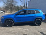 Used 2023 Jeep Cherokee Altitude Lux image 4