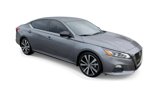 Used 2021 Nissan Altima 2.5 SR image 2
