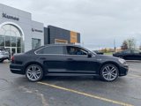 Used 2017 Volkswagen Passat 1.8T R-Line w/ R-Line Lighting Package image 4