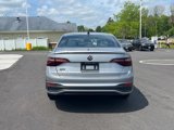 Used 2024 Volkswagen Jetta SE w/ Panoramic Sunroof Package image 4