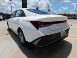New 2025 Hyundai Elantra SE image 4