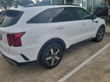 Used 2021 Kia Sorento S w/ Panoramic Sunroof Package image 2