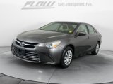 Used 2017 Toyota Camry LE image 3