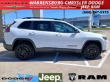Used 2023 Jeep Cherokee Altitude Lux image 2