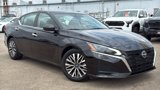 Used 2023 Nissan Altima 2.5 SV image 2