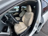 Used 2016 Jeep Cherokee Sport image 4