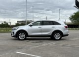 Used 2019 Kia Sorento L image 3
