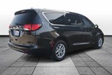 Used 2023 Chrysler Voyager LX image 5