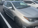 Used 2017 Toyota Corolla iM image 3