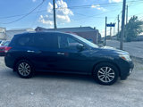 Used 2015 Nissan Pathfinder SV image 5