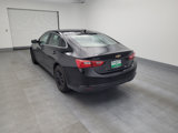 Used 2018 Chevrolet Malibu LT image 5