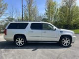 Used 2014 Cadillac Escalade ESV Luxury image 2