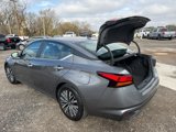 Used 2024 Nissan Altima 2.5 SV image 4
