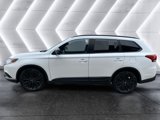 Used 2020 Mitsubishi Outlander AWD image 3