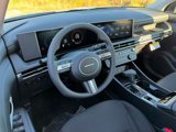 Used 2025 Hyundai Tucson SE image 2