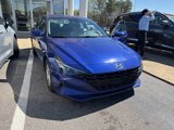 Used 2021 Hyundai Elantra SE image 2