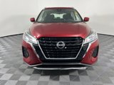 Used 2022 Nissan Kicks SV image 3