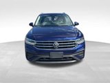 Certified 2022 Volkswagen Tiguan SE image 3