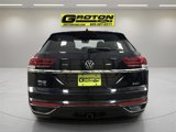 Used 2020 Volkswagen Atlas Cross Sport SE w/ Panoramic Sunroof Package image 2