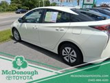 Used 2016 Toyota Prius Four image 2