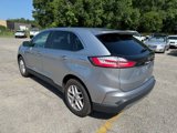 Used 2023 Ford Edge SEL image 3