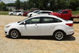 Used 2016 Ford Focus SE w/ Reverse Sensing Package image 2