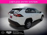 Used 2019 Toyota RAV4 LE image 4