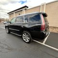 Used 2018 Cadillac Escalade Luxury image 5