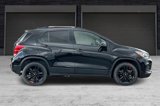 Used 2022 Chevrolet Trax LT w/ Redline Edition image 3