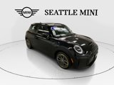 Certified 2023 MINI Cooper SE image 2