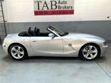 Used 2006 BMW Z4 3.0i image 2