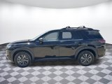 Used 2023 Nissan Pathfinder SV image 2