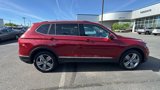 Used 2021 Volkswagen Tiguan SEL image 3
