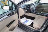 Used 2020 Ford Fusion SE image 3