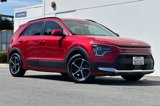 Used 2023 Kia Niro EX image 2