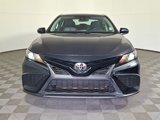 Used 2021 Toyota Camry SE image 3