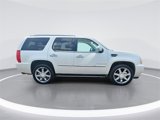 Used 2008 Cadillac Escalade AWD image 2
