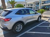 Used 2020 Ford Escape SE image 2