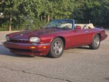 Used 1995 Jaguar XJS V12 Convertible image 2