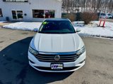 Used 2019 Volkswagen Jetta SE w/ Cold Weather Package image 4