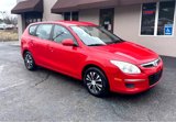 Used 2011 Hyundai Elantra GLS image 3