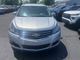 Used 2015 Chevrolet Traverse LT w/ Style and Technology Package image 2