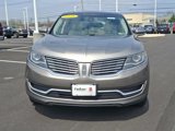 Used 2016 Lincoln MKX Reserve w/ Climate Package image 2