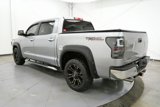 Used 2011 Toyota Tundra 4x4 CrewMax image 5