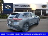 Used 2023 Nissan Rogue SV image 4
