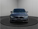 Used 2017 BMW 320i xDrive Sedan image 3